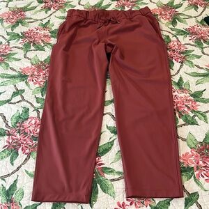 Lululemon On The Fly 7/8 Pant Size 10 EUC